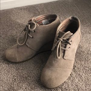 TOMS suede ankle boots in light tan